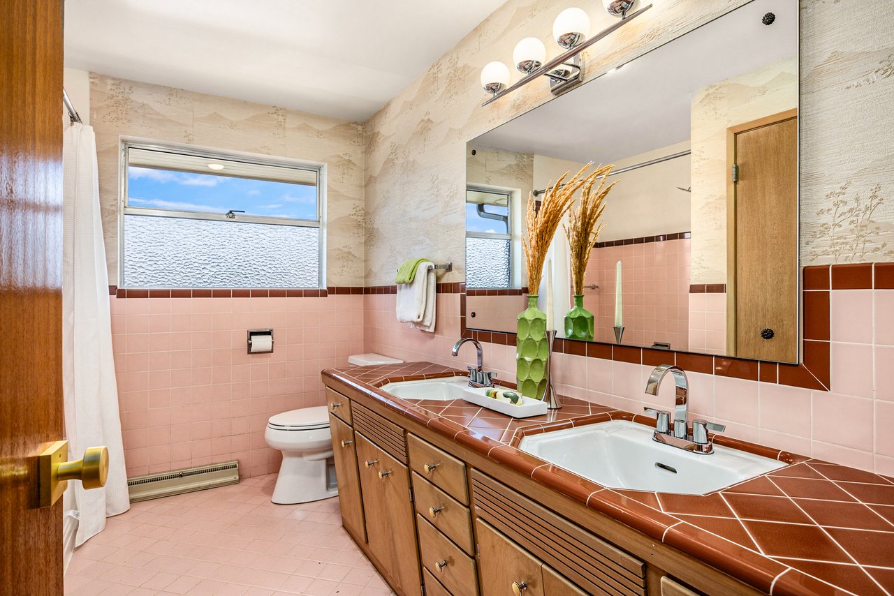 West Seattle Mid-Century Gem