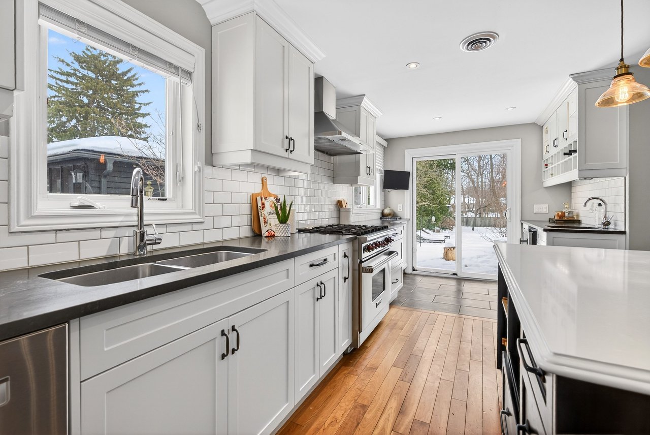 Aldershot Ranch-Style Oasis