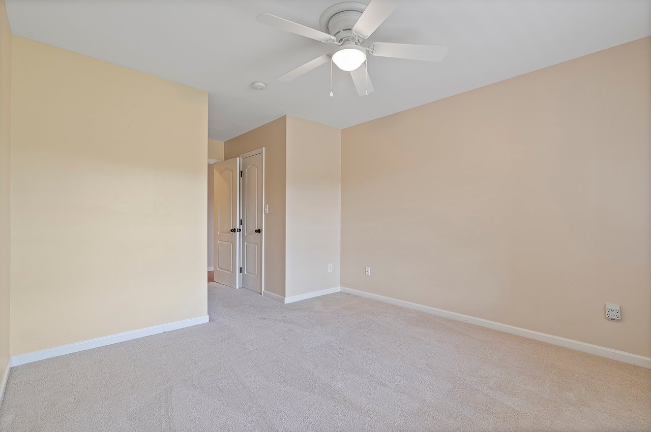 No HOA!! Great property in Toney!