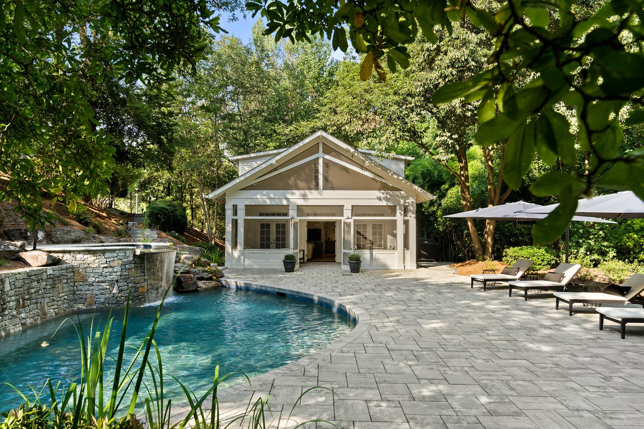 3785 Paces Ferry Road NW