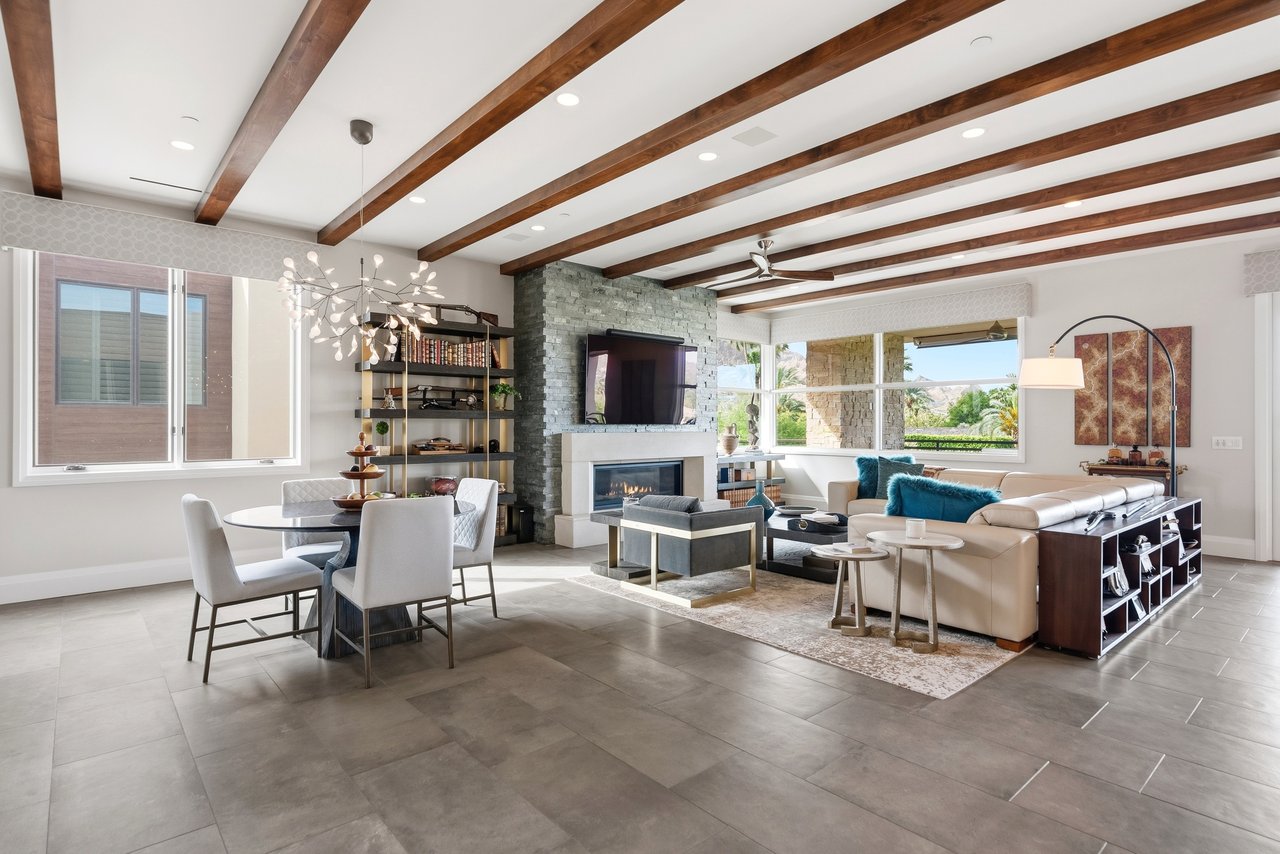 Las Brisas Drive