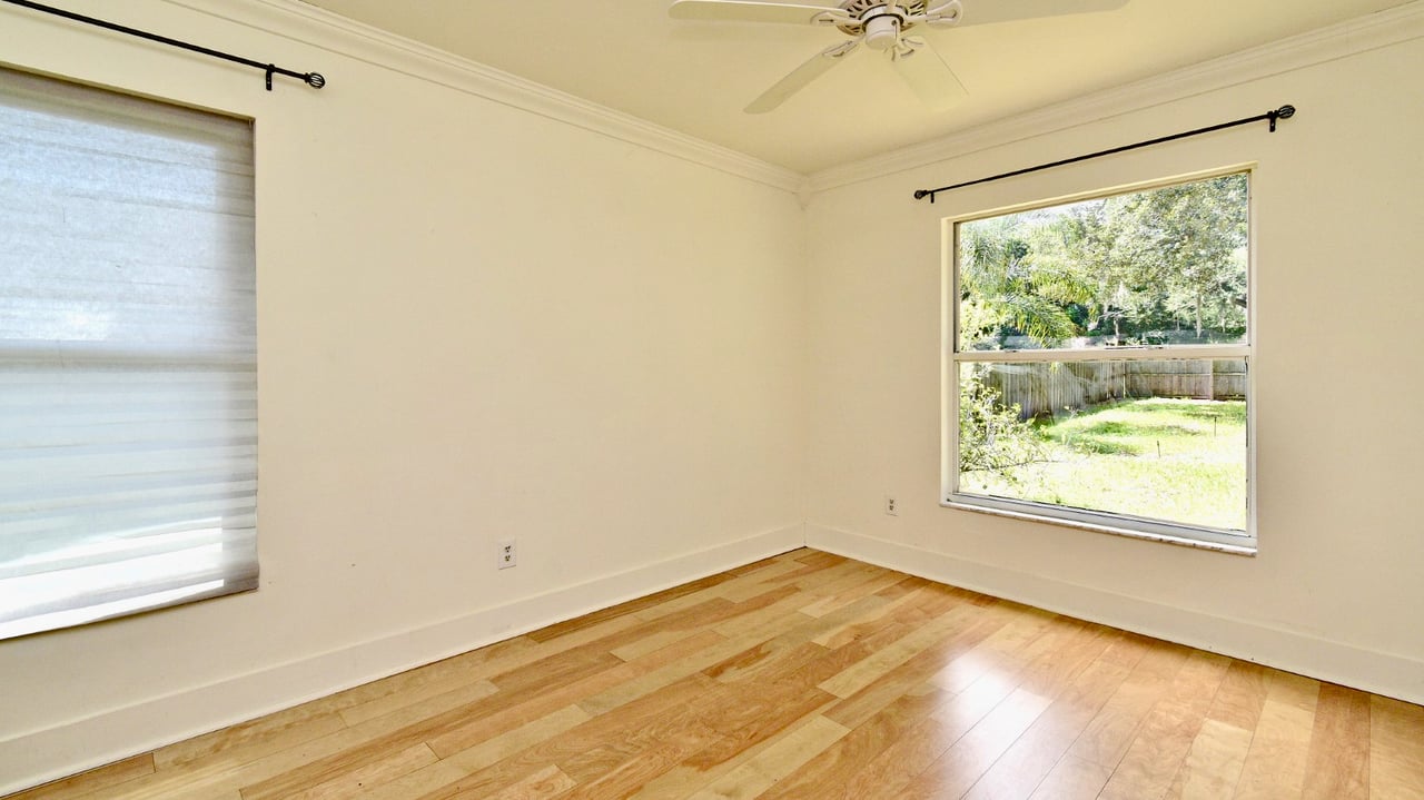 Three-Bedroom for Lease in Orlando's Bay Lakes Neighborhood