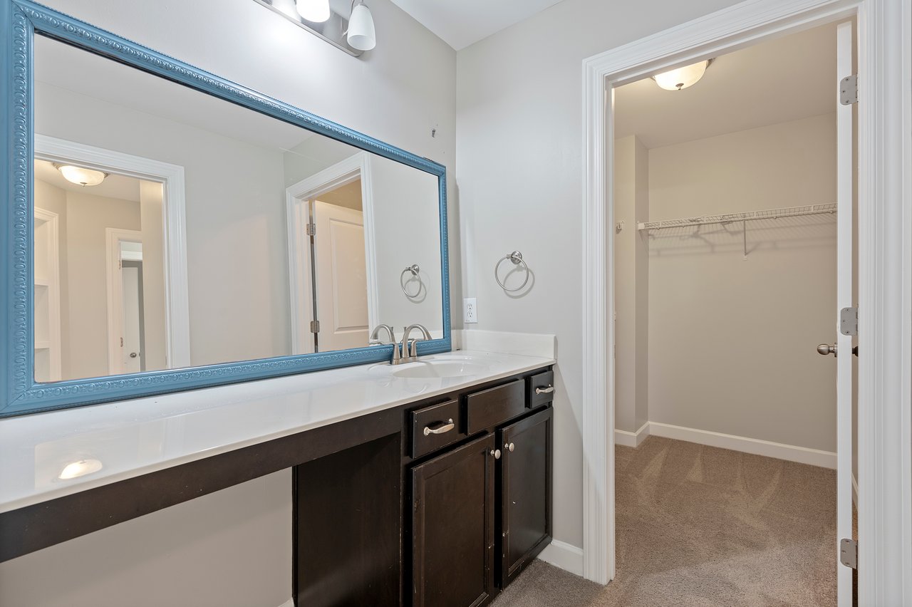 Spacious 5-Bedroom Luxury Retreat