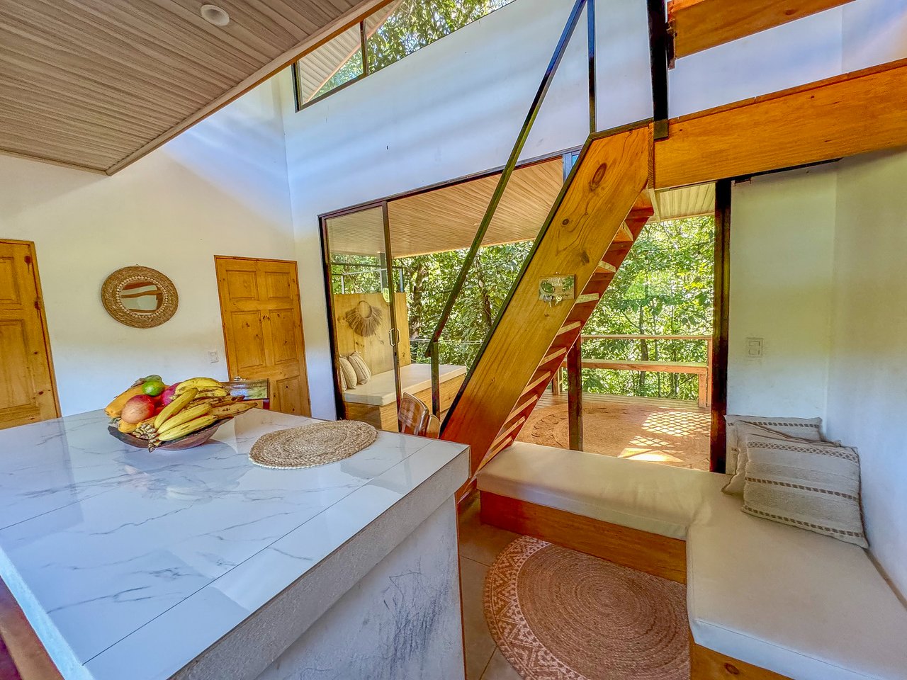 Jungle River Retreat with Airbnb & Build Space in Ojochal