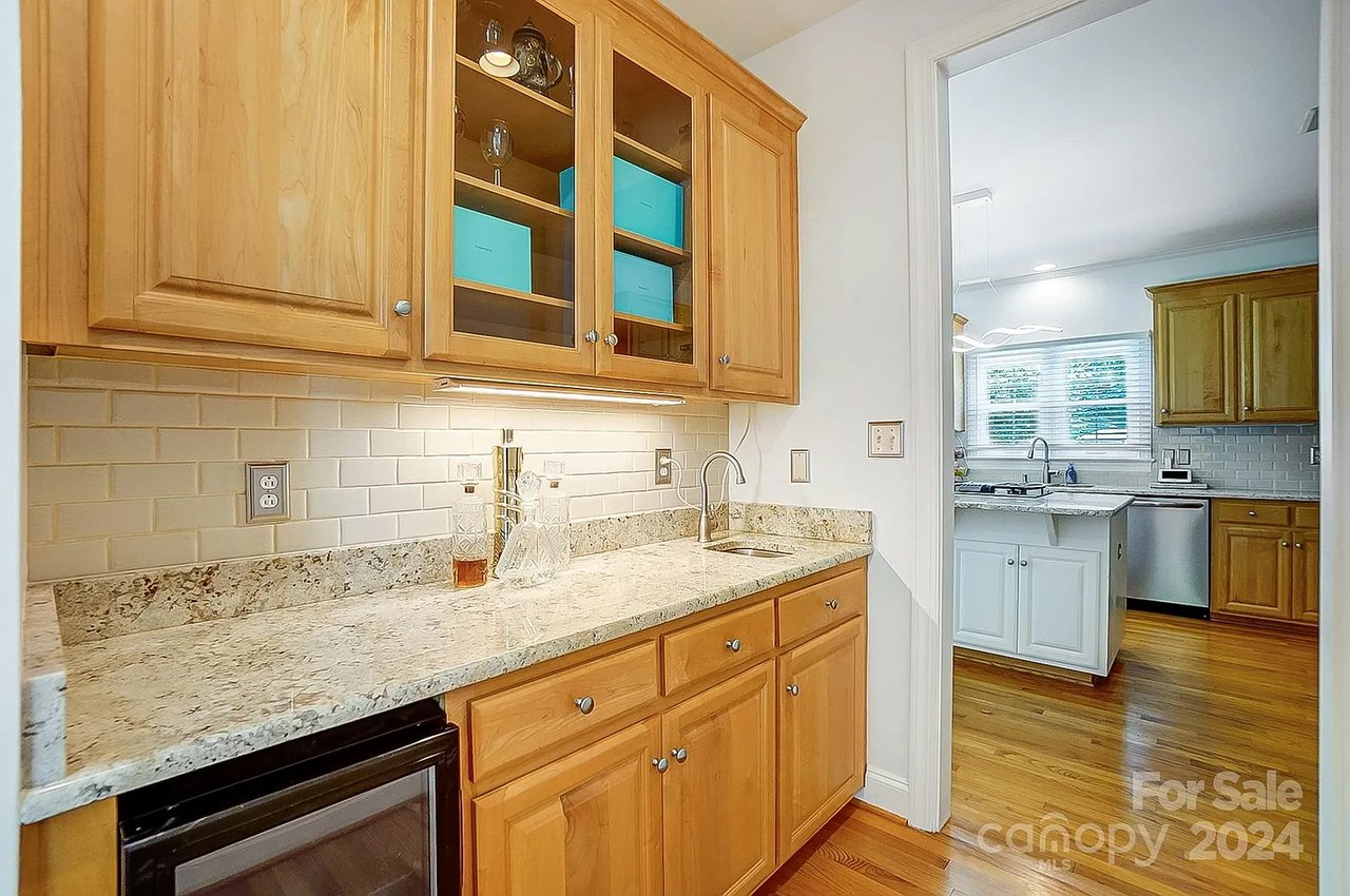 814 Pine Forest Rd