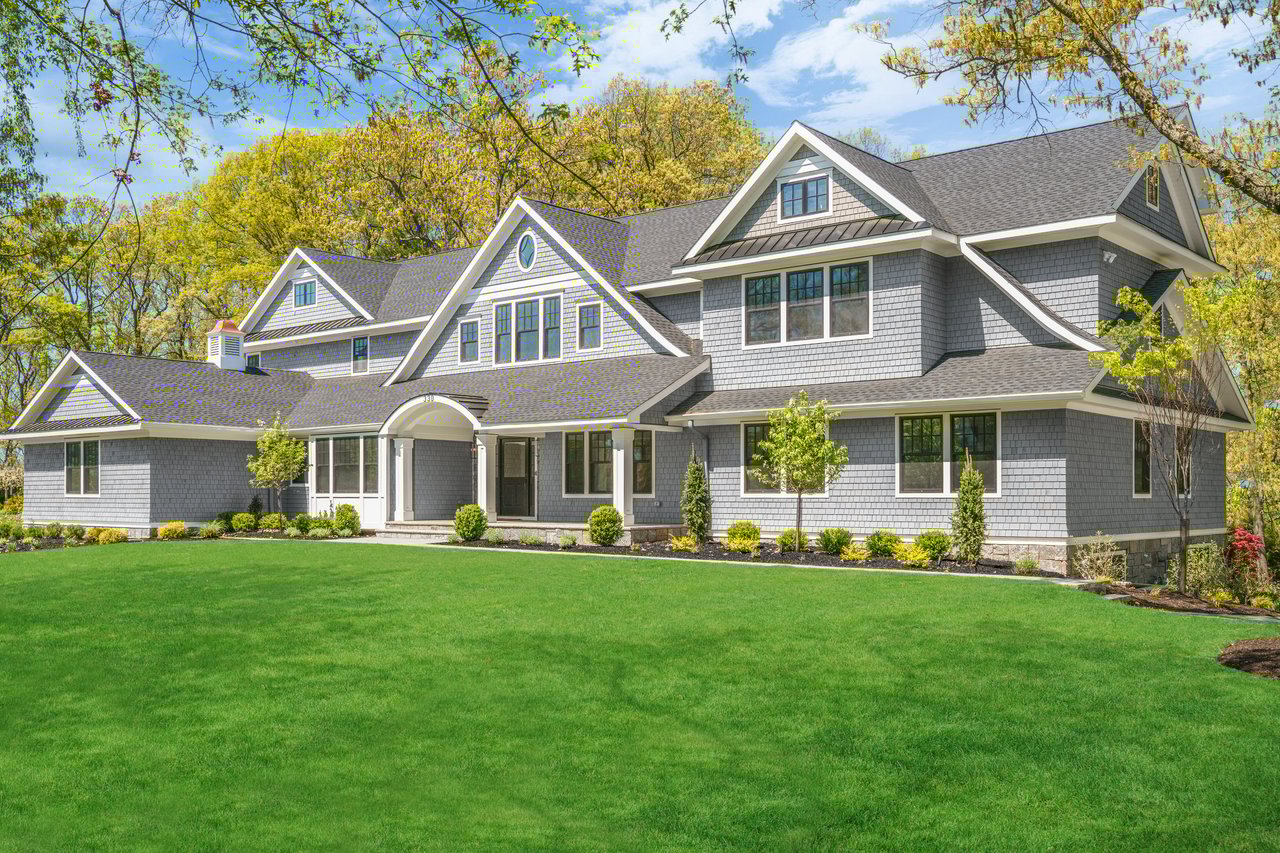 330 HARTSHORN DRIVE