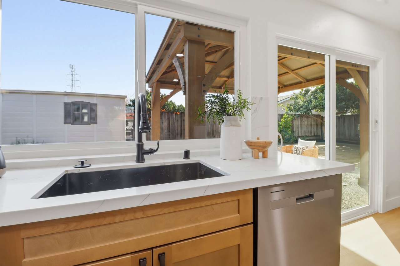 2272 Shadowtree Dr, San Jose, CA 95131