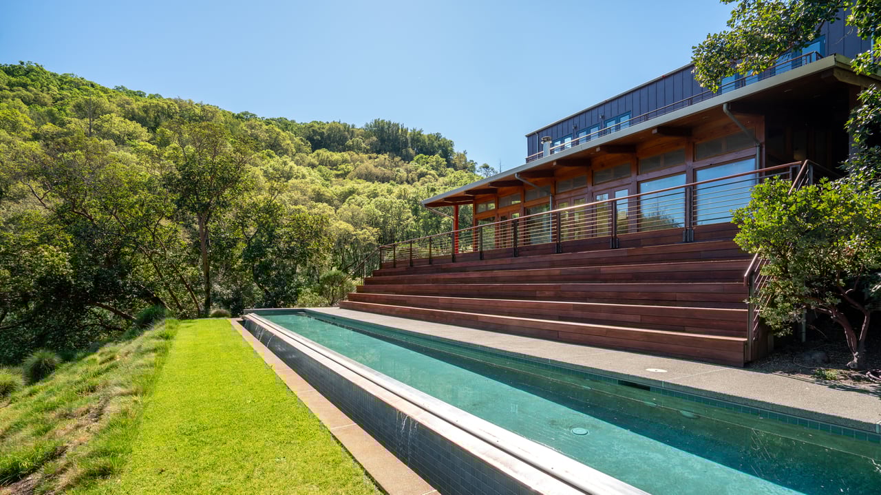 Leslie Creek Retreat