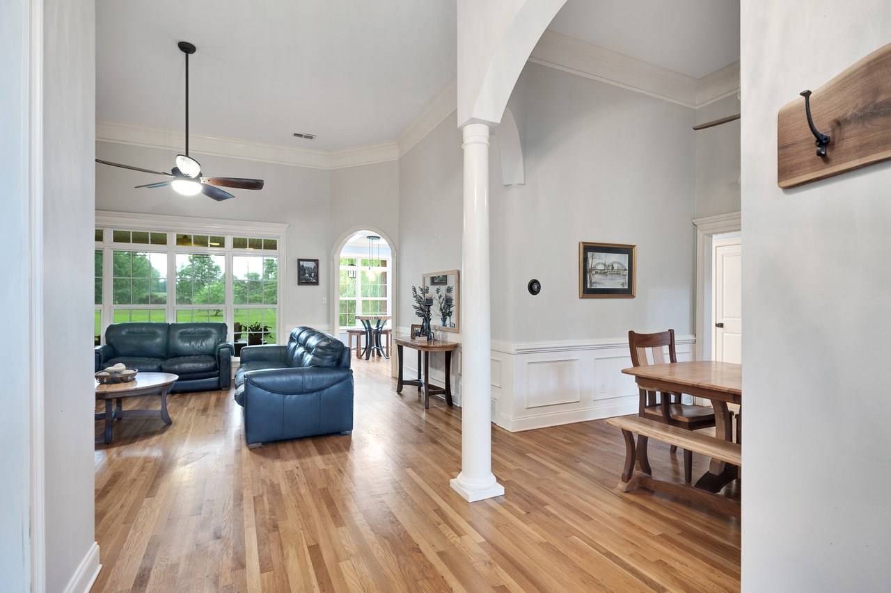 1095 CULBREATH RD