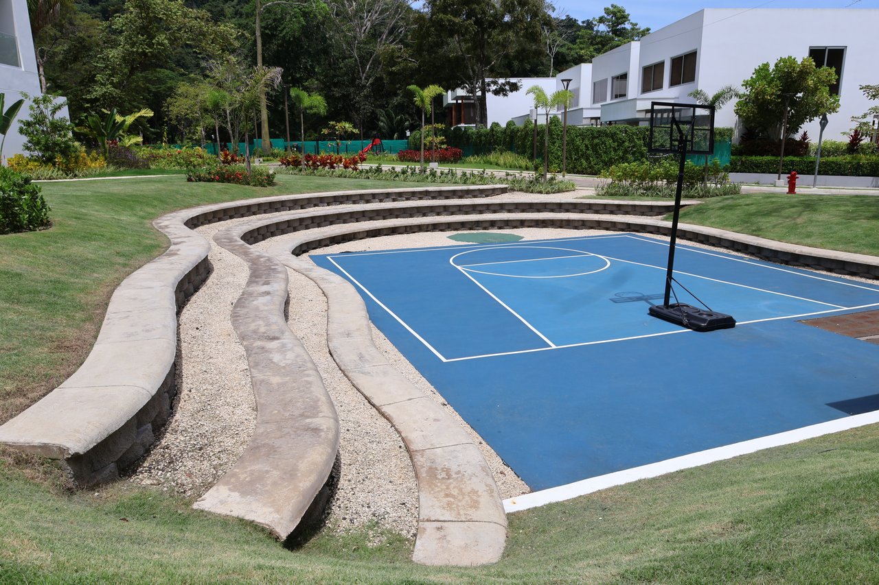 South Jaco Beach Condominiums - Selva Coral 