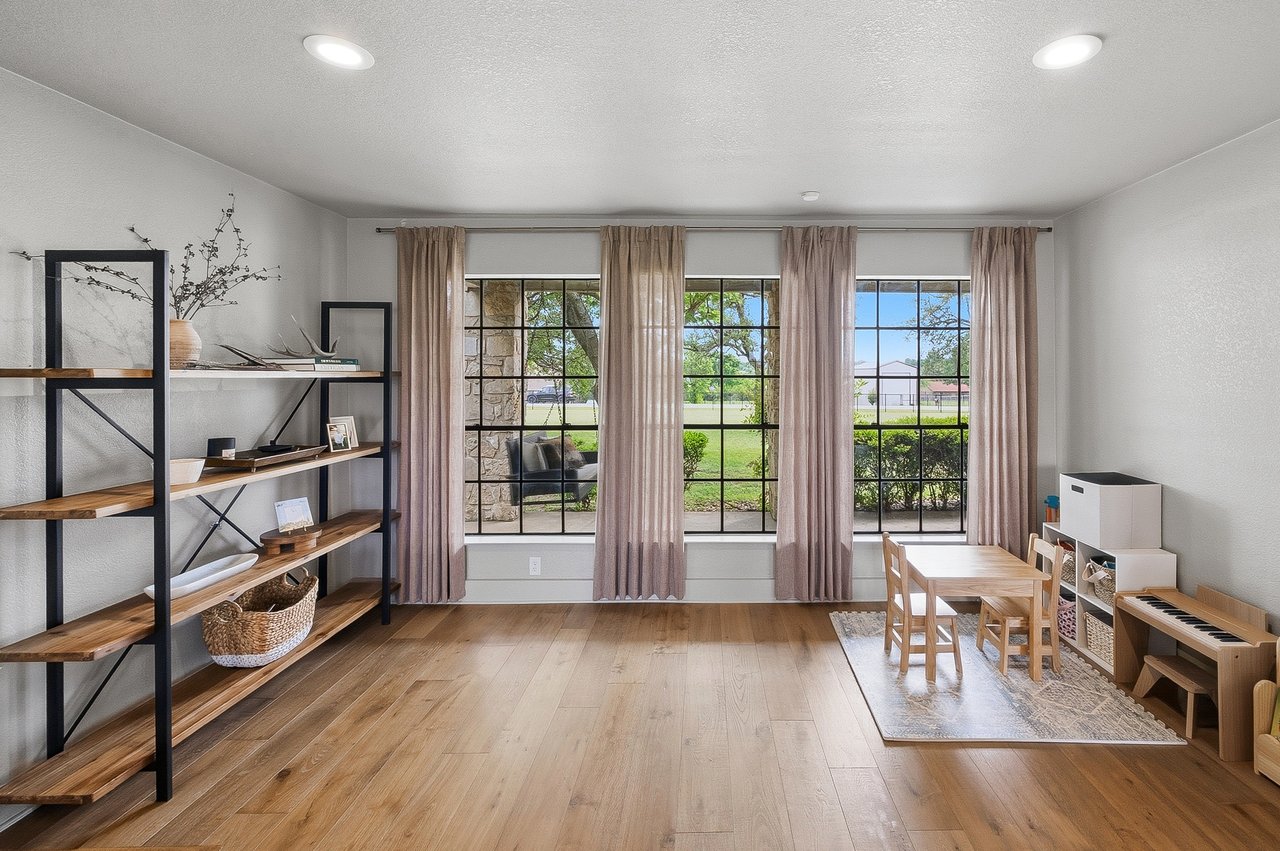 Acreage, Updated, All Near All Saints Episcopal School