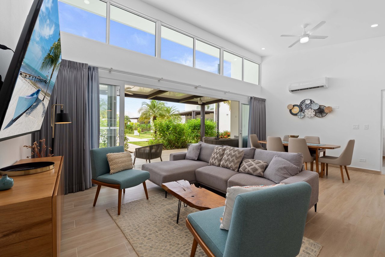Enclave B5 | Modern 3-Bedroom Villa in Gated Community Near Avellanas Beach