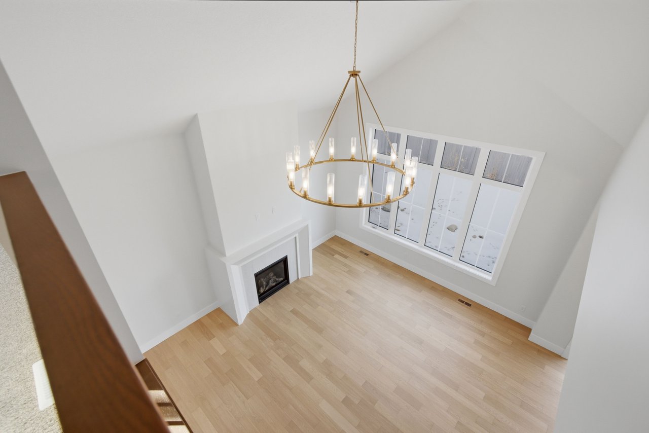 378 Bessborough Drive SW