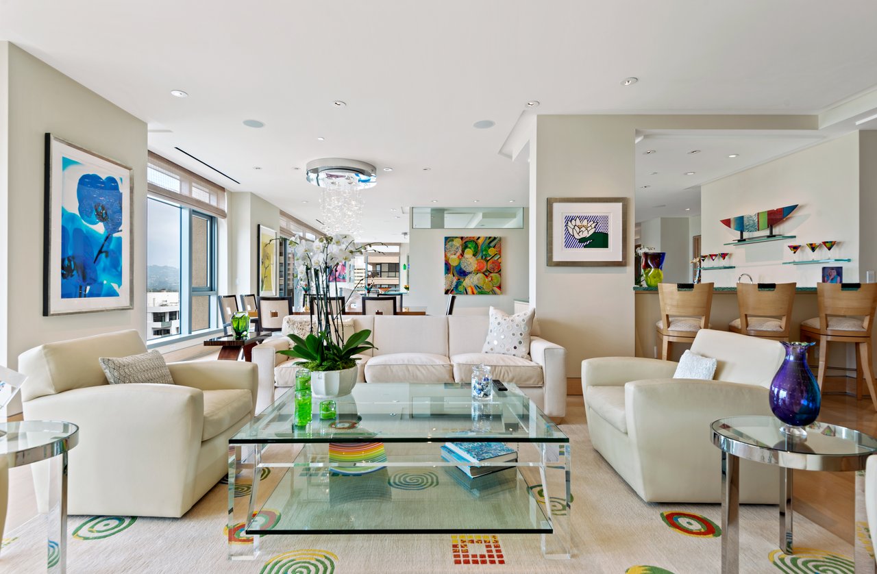 10800 Wilshire Blvd #1701, Westwood