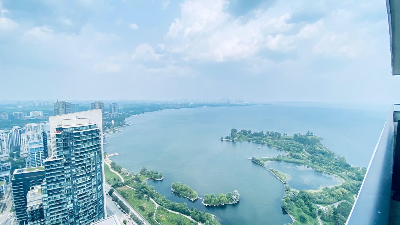 20 Shore Breeze Drive Unit: 4505