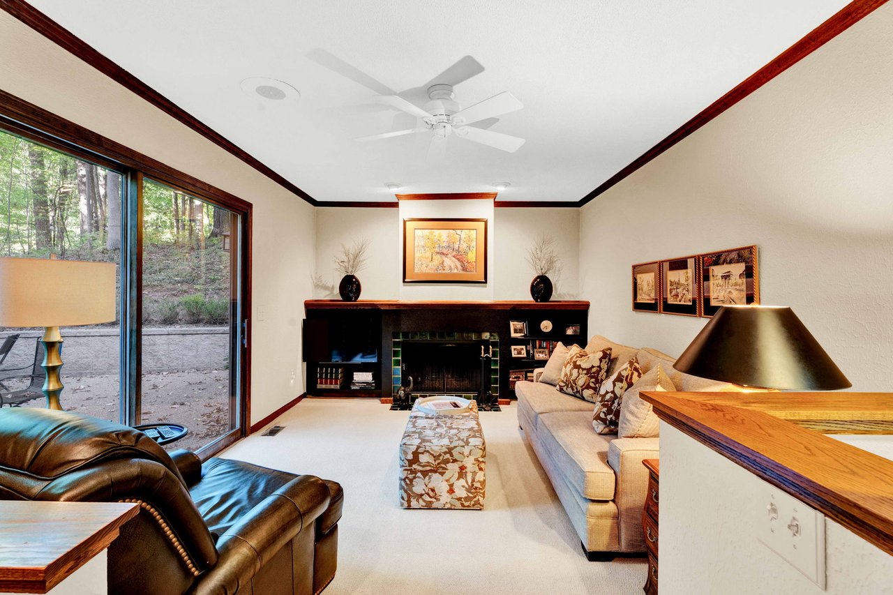 1100 Bretton Lane, Bloomfield Hills