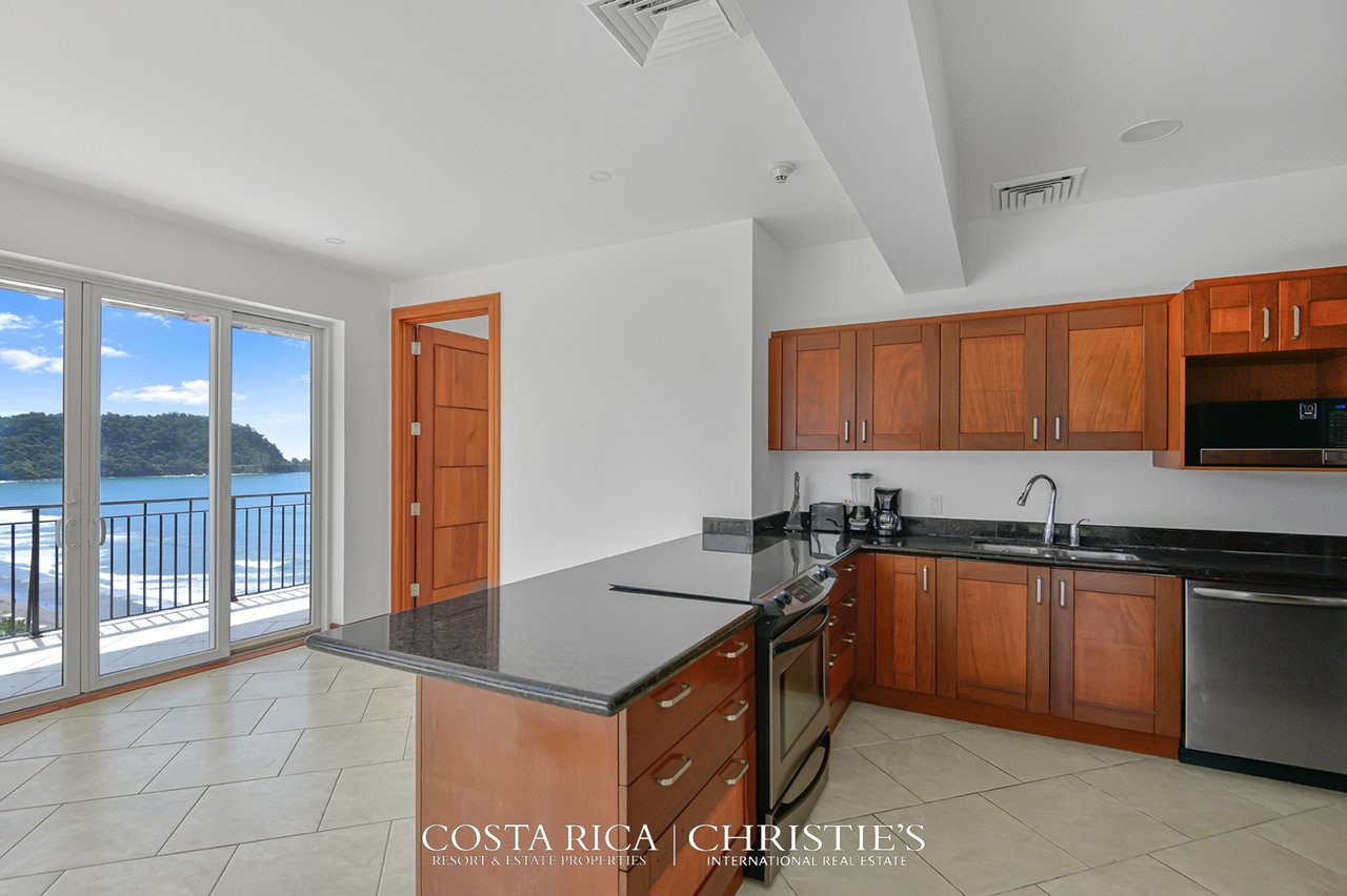 Beachfront One Bedroom Condo with Private Rooftop Patio