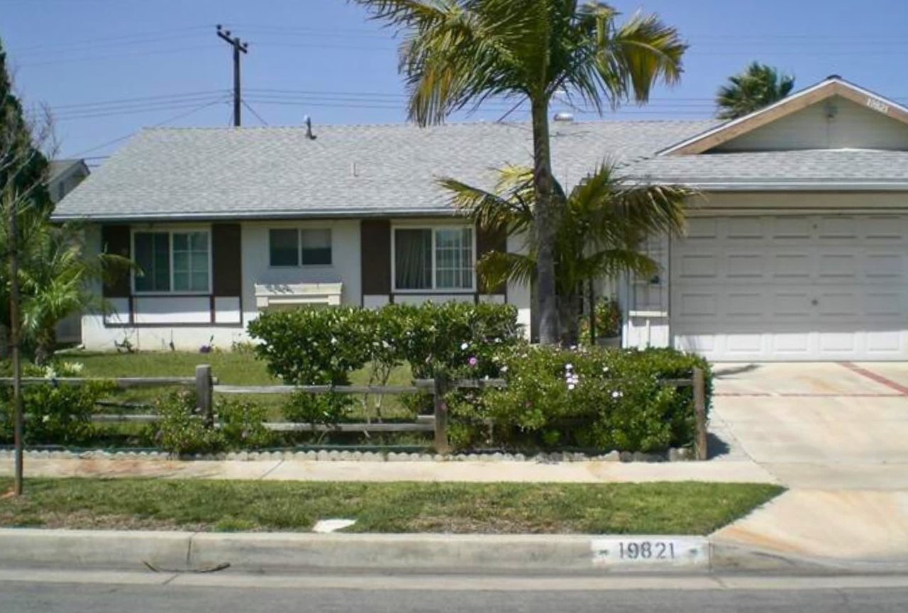 19821 Trident Lane