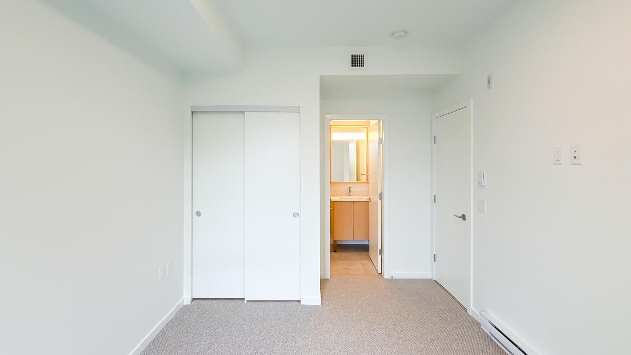 508-37994 Second Ave