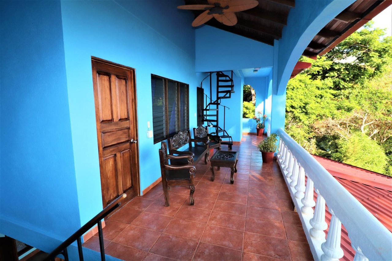 Iconic Eco-lodge With Outstanding Ocean, Sunset, and Mountain Views