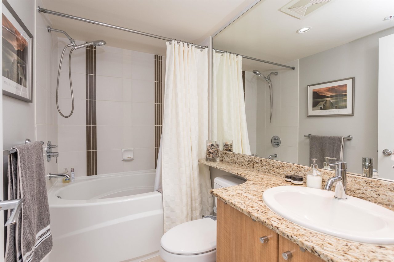 1808-651 Nootka Wy