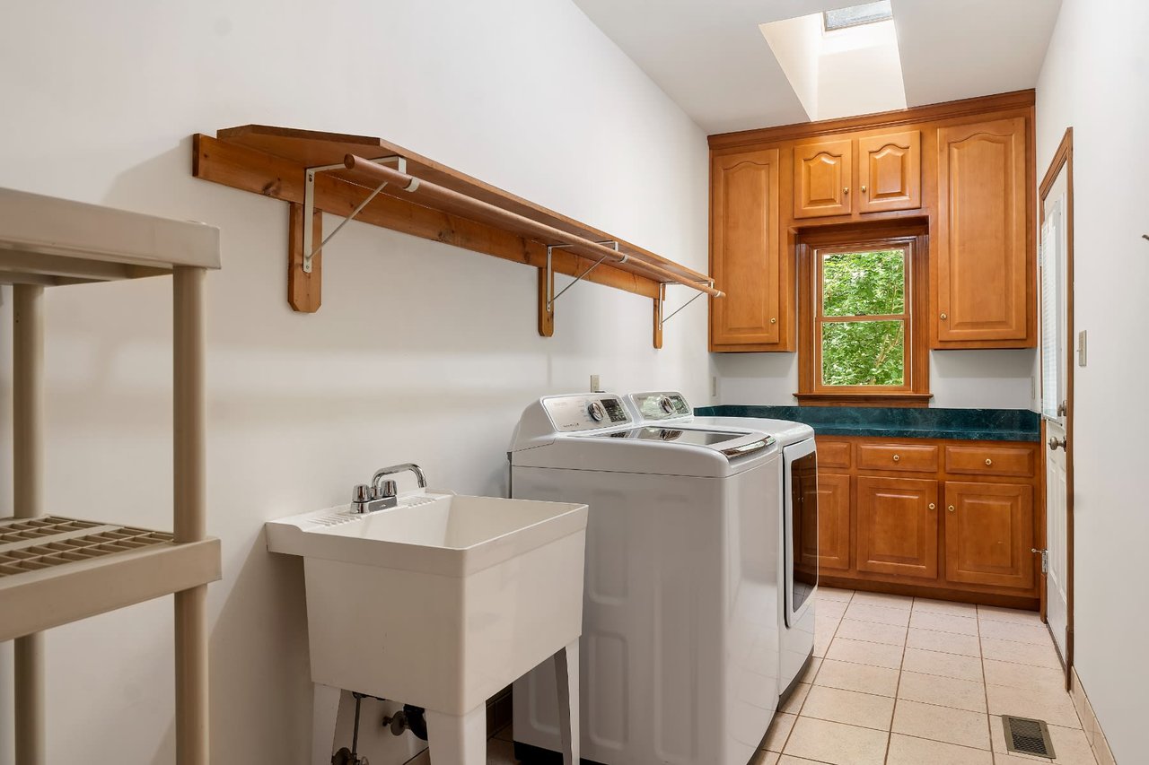 3328 Robious Forest Way