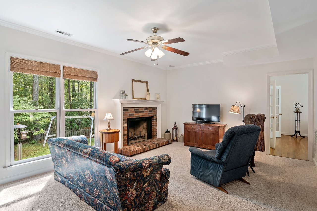 2905 Cove Ridge Road