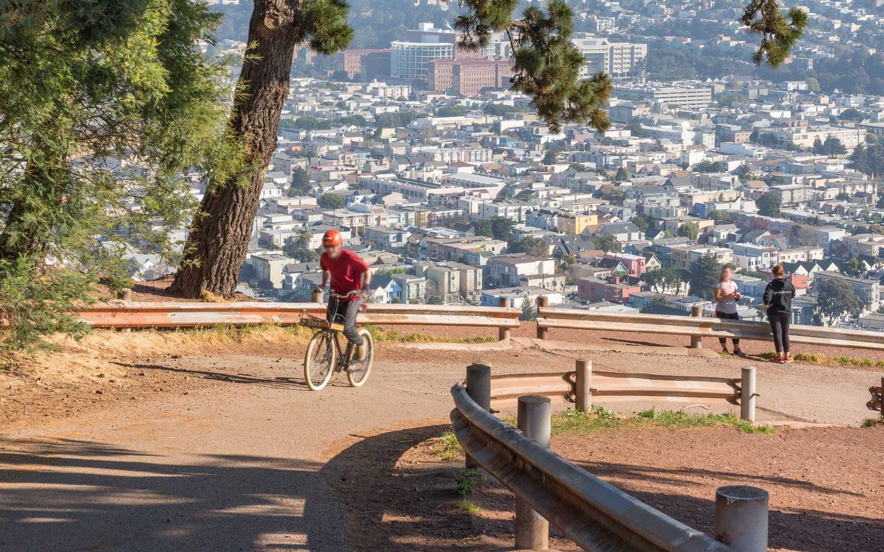 Château - Bernal Heights