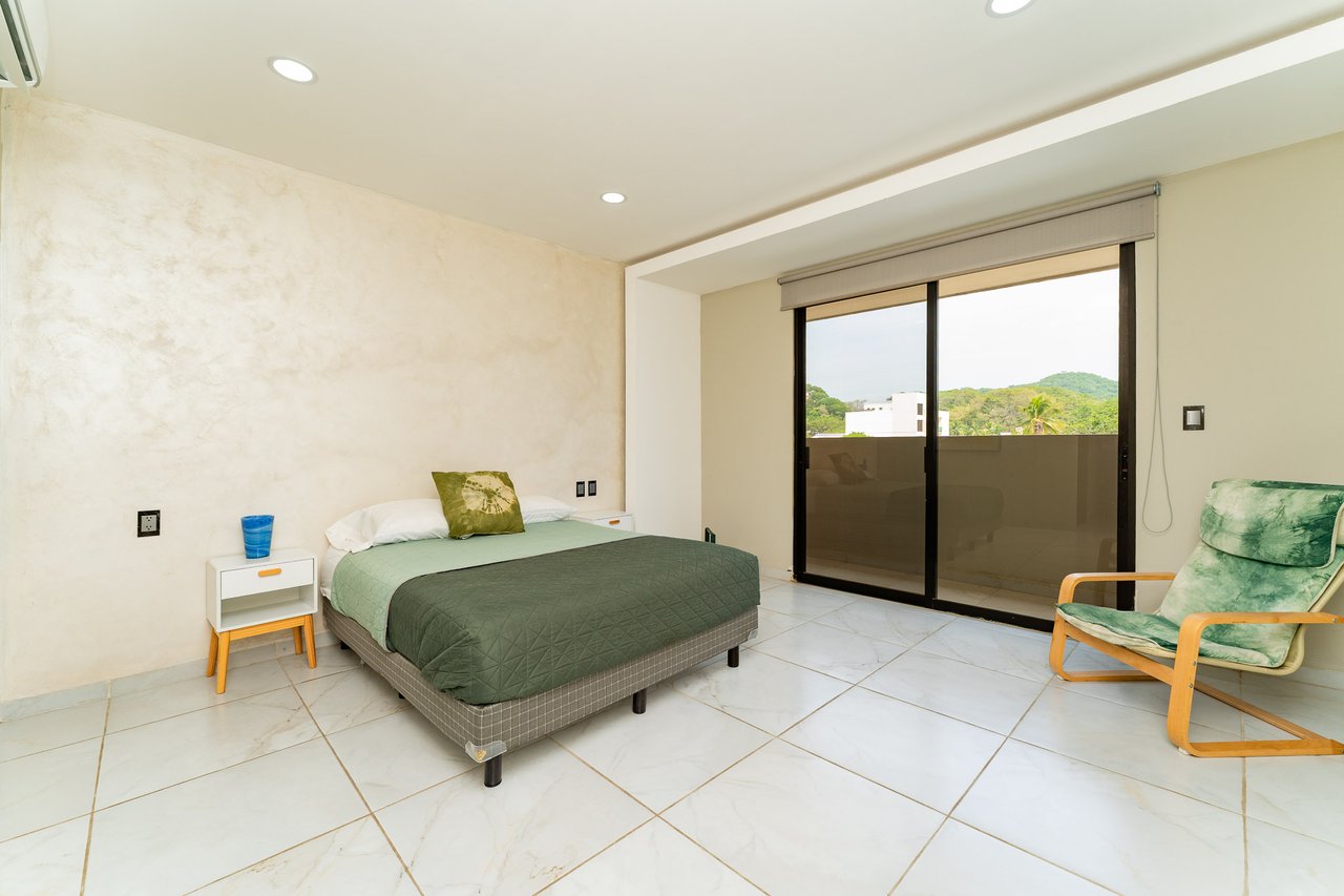 2 Bedroom, Condo, Downtown Condo
