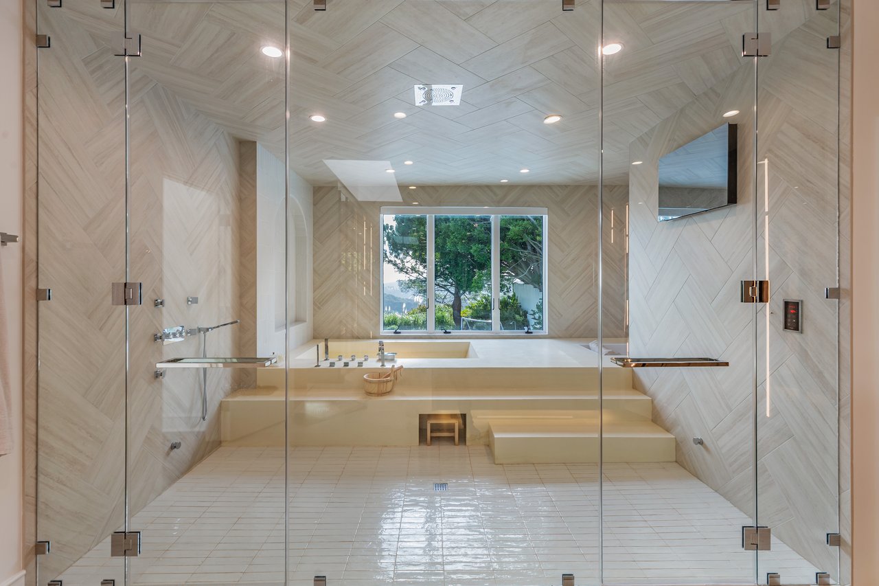 12000 Crest Ct, Beverly Hills