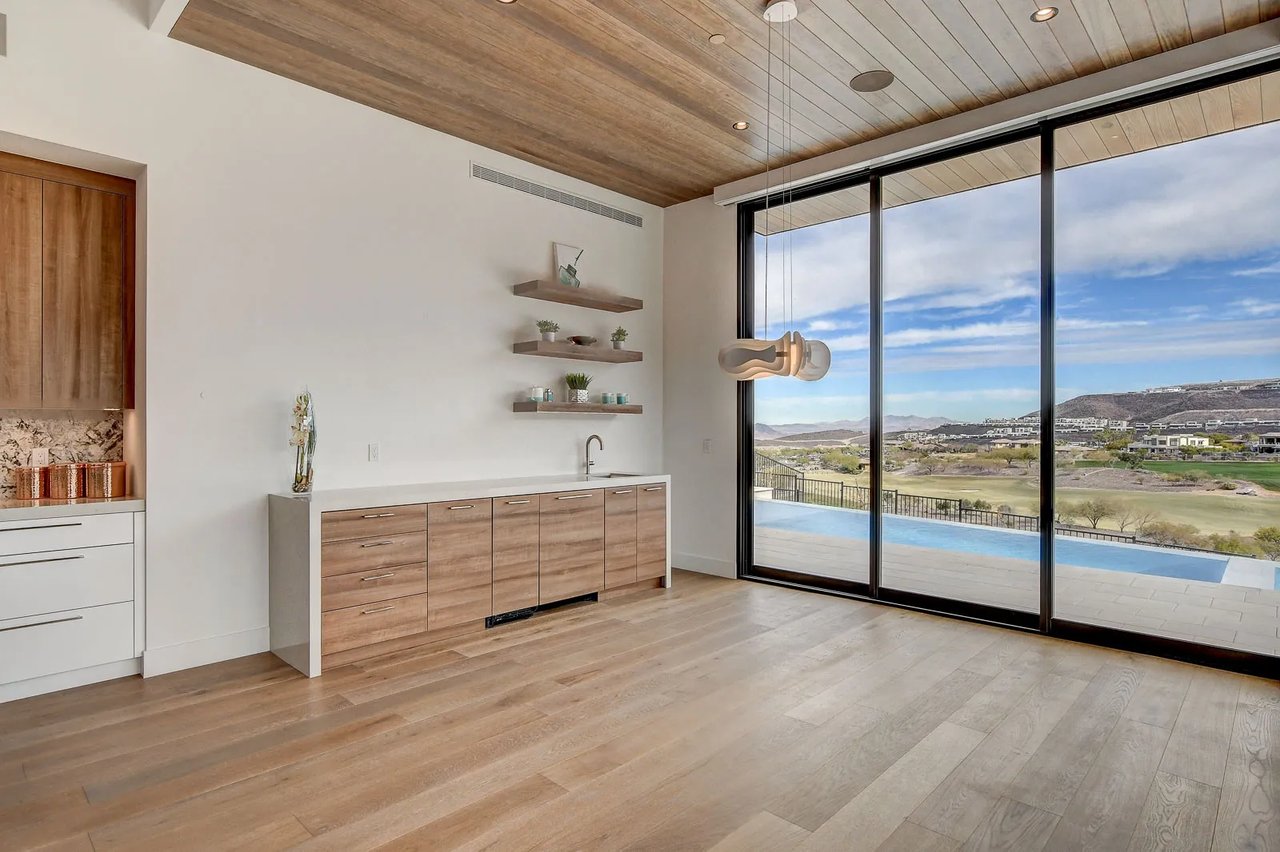 Modern Model Home for Sale in MacDonald Highlands