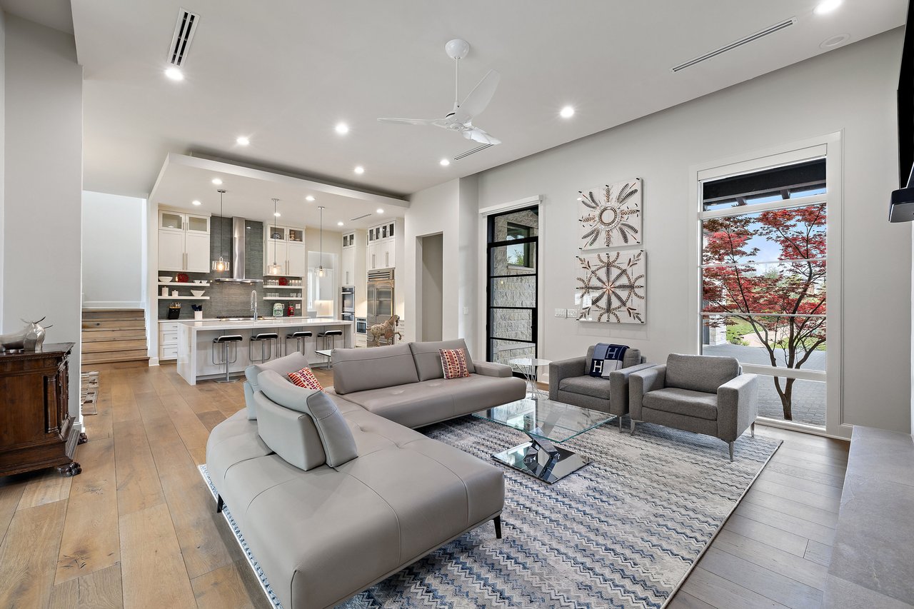 4709 Pecan Chase