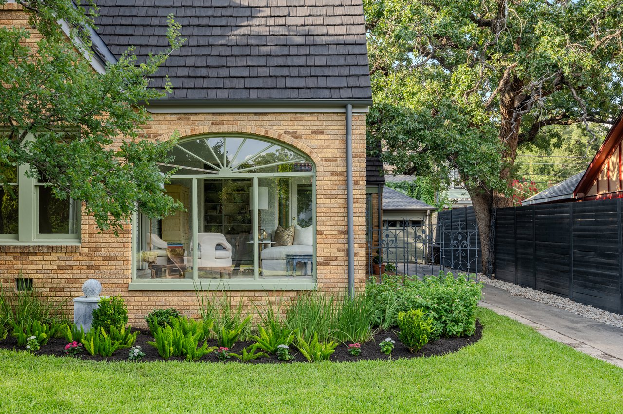 106 Laurel Lane
