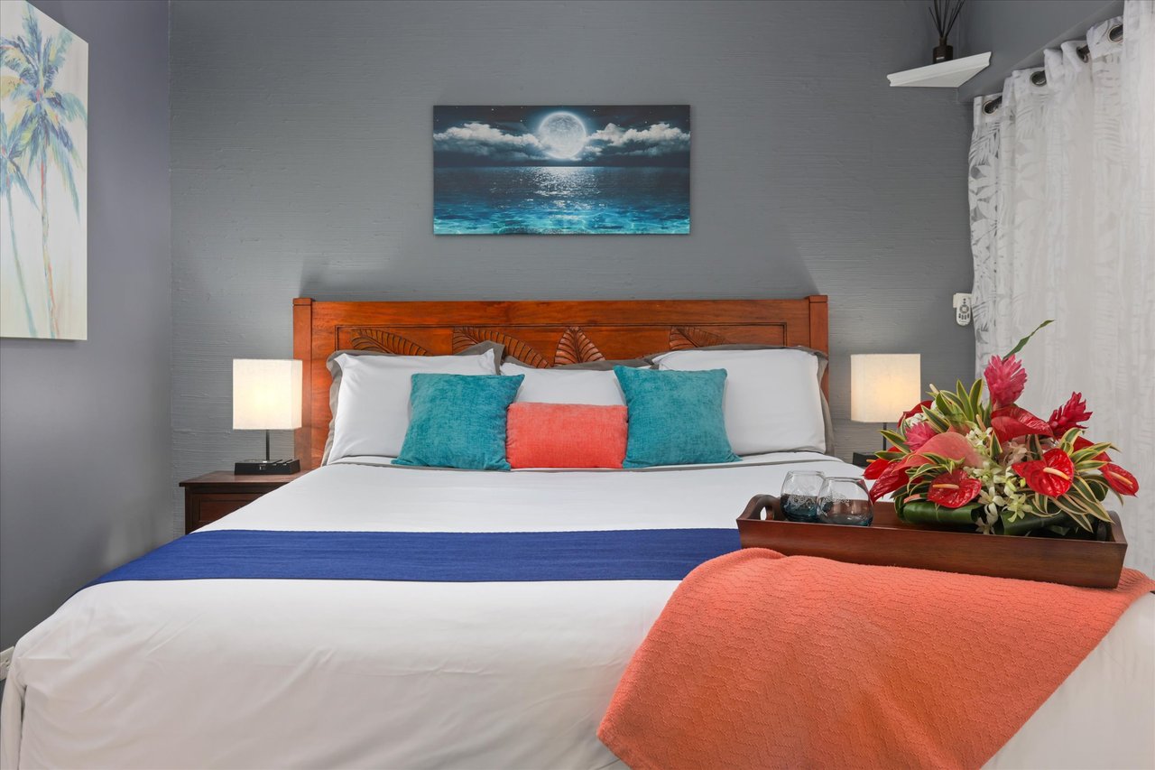 Kona Plaza #315