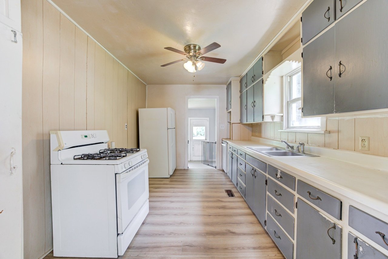 Just Listed: This Charming 3 Bed, 1 Bath Home is Ready for a New Owner!