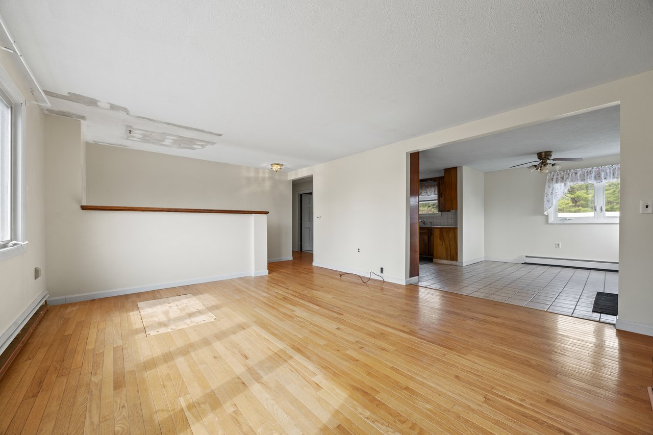 453 Saco Street