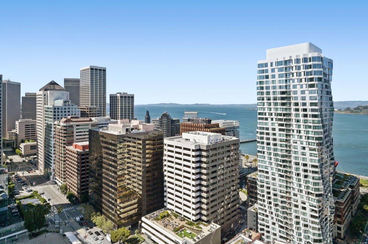 2,683 Sq.Ft. With 3/4 Bedrooms At Lumina