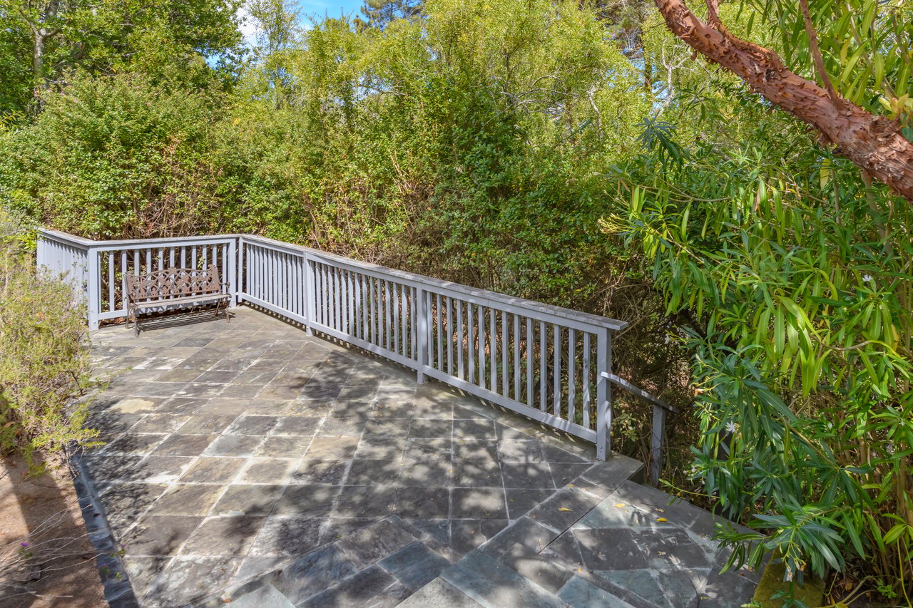 Tiburon Legacy Estate with Unparalleled Views and a Rare Connection to Nature