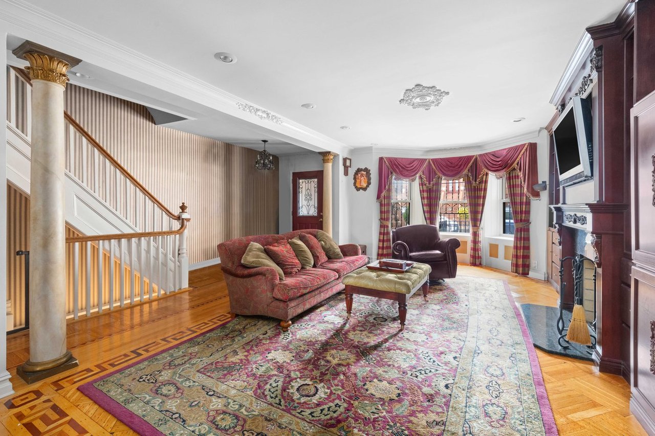  340 Senator St