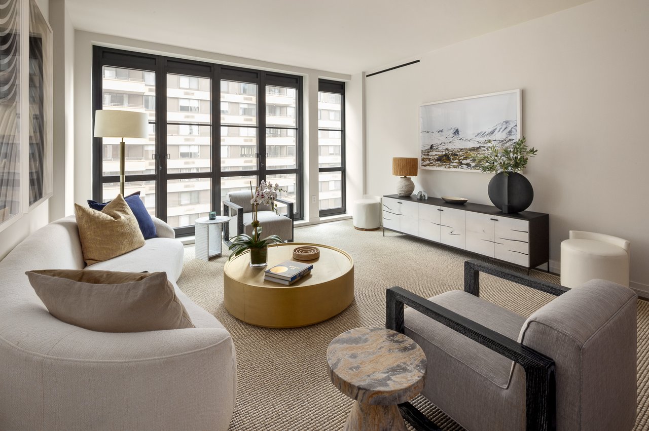 250 West 96th #5A
