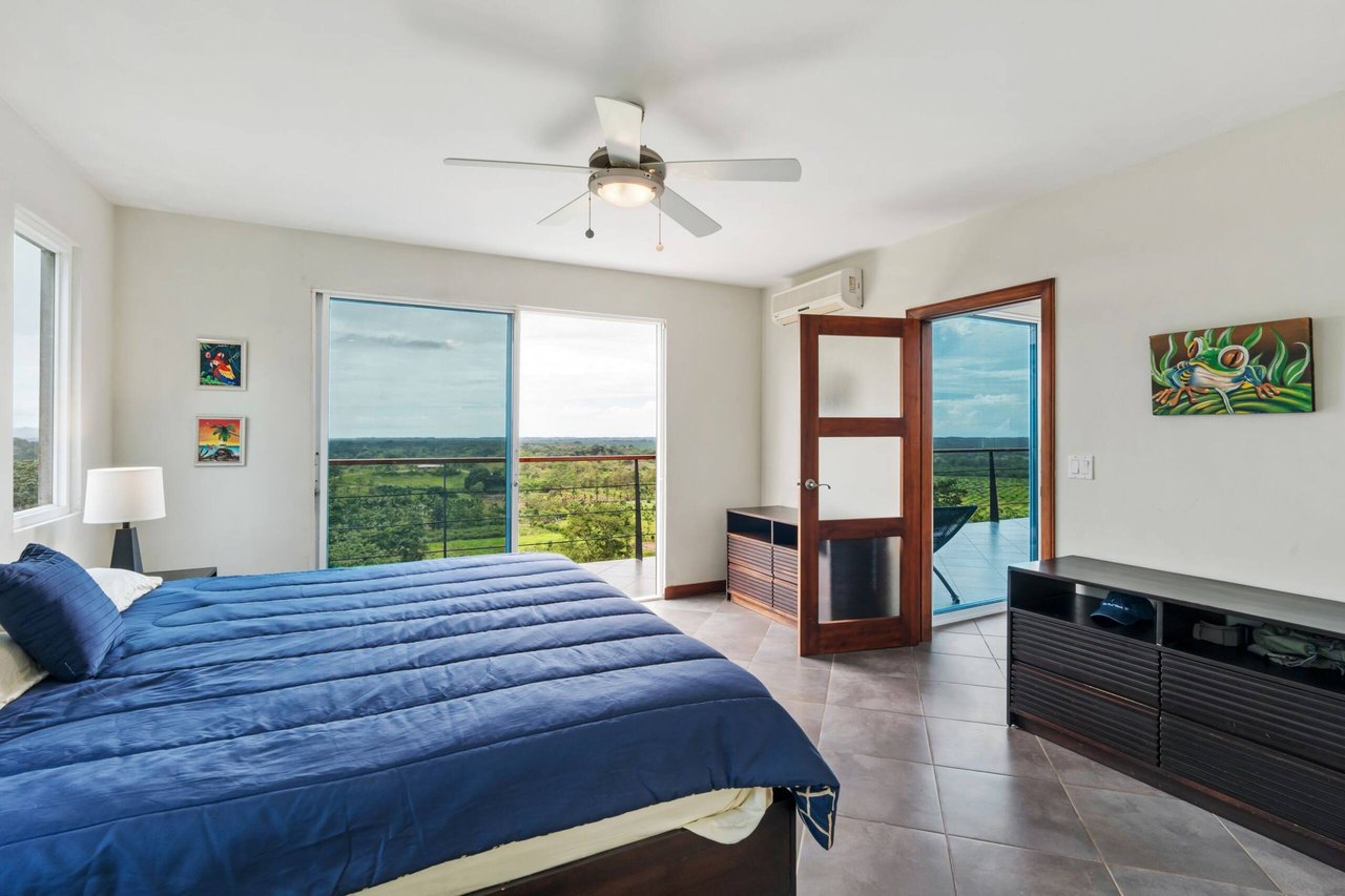 Exceptionally Private Home with Panoramic Ocean, Mountain & Sunset Views - Casa Sol