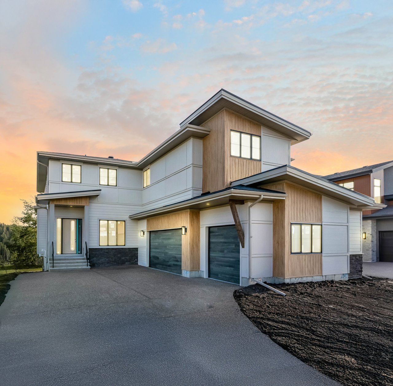 265 Rowmont Drive NW