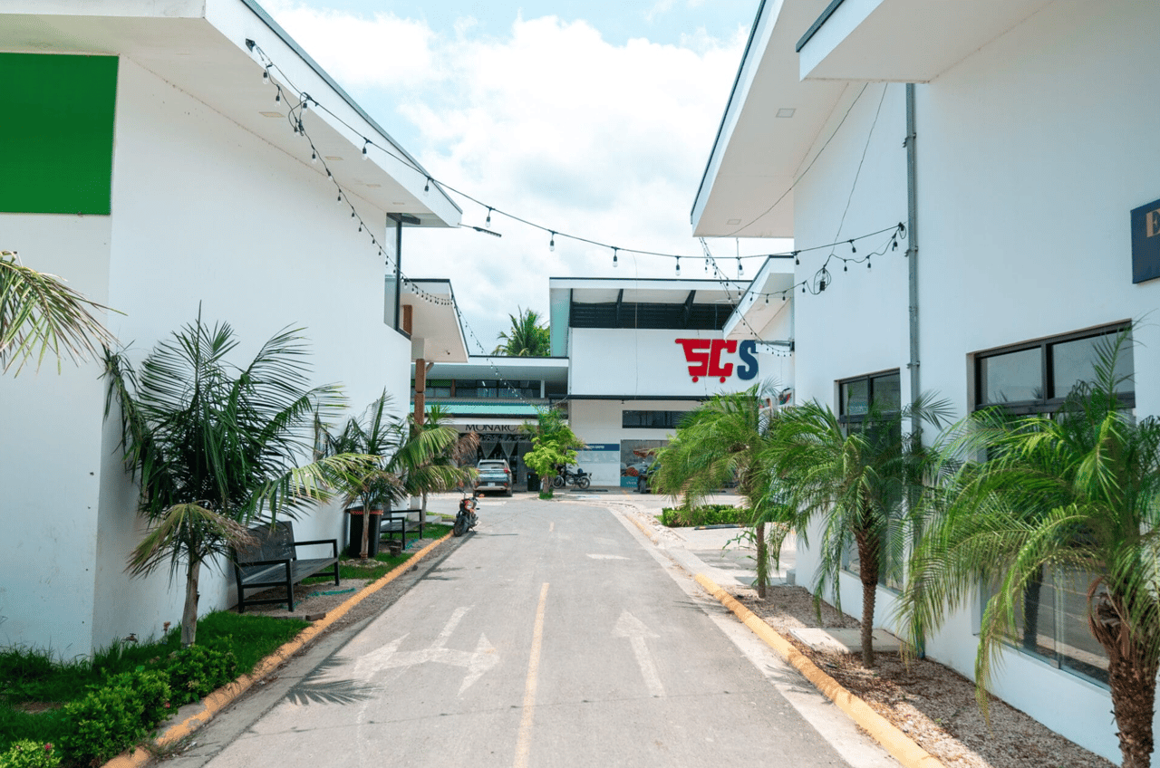 Plaza Elimar - Nosara Commercial Center, Prime Location