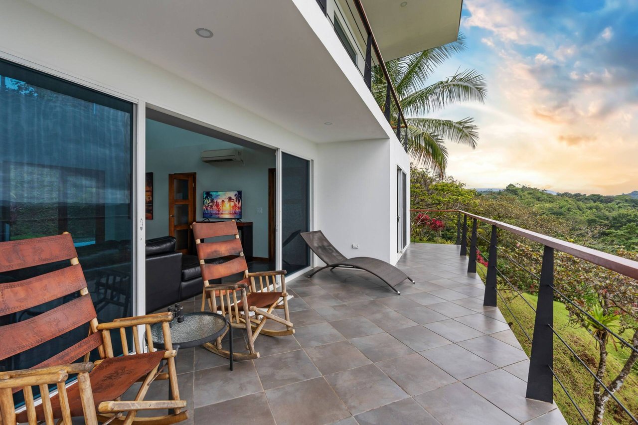 Exceptionally Private Home with Panoramic Ocean, Mountain & Sunset Views - Casa Sol