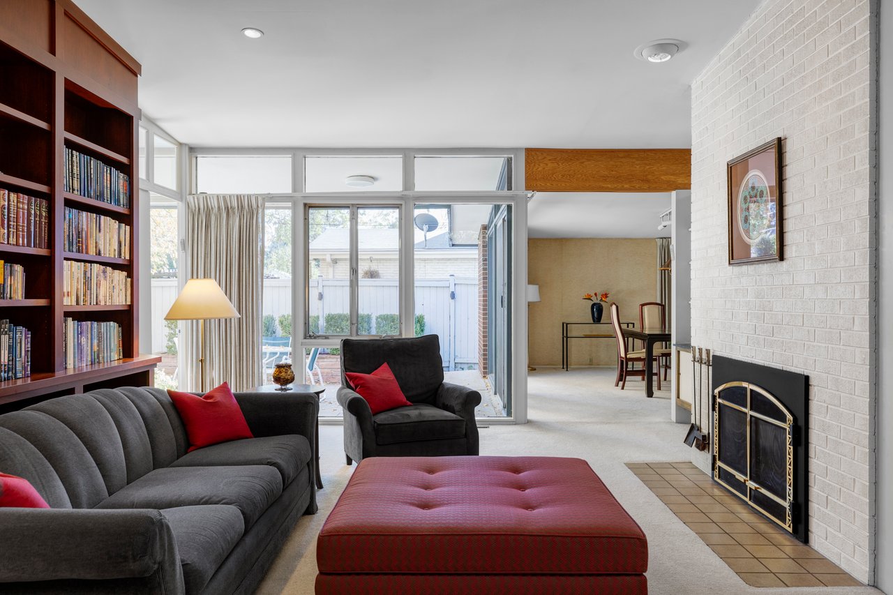 The Lipstein House