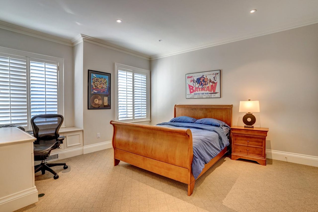 SOLD: Most Prestigious Location 