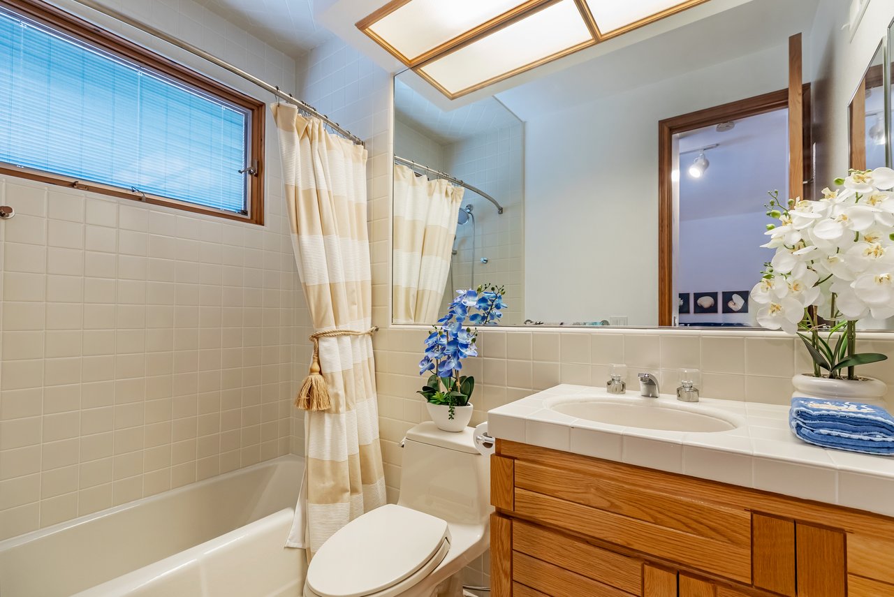 22664 PACIFIC COAST HWY Unit: 4