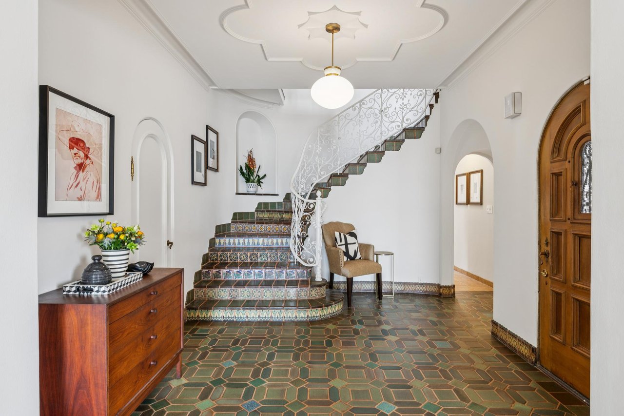 Historic Marina Boulevard Property with Stunning Views