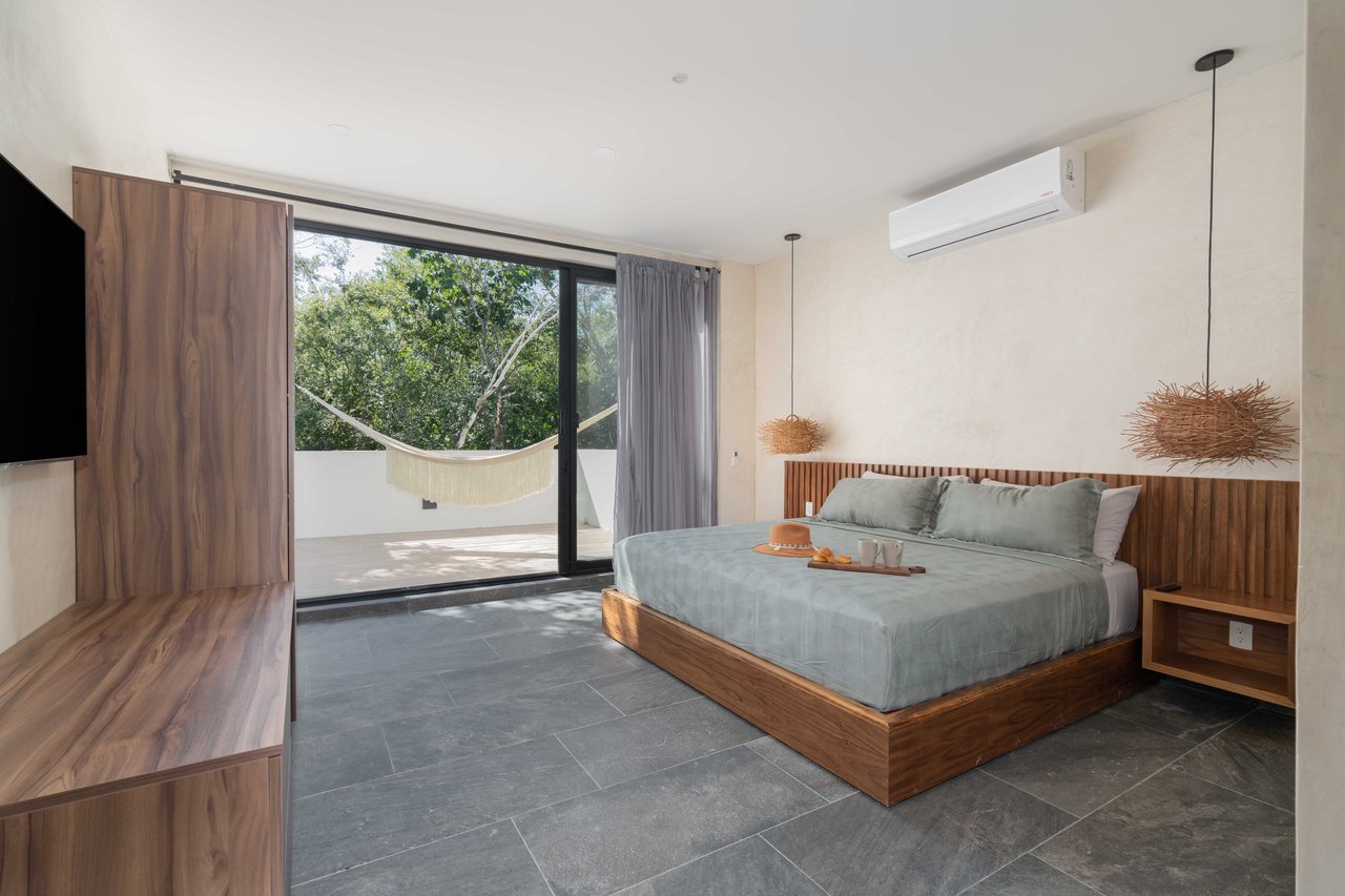 Villa 2  | Beautiful 4 Bedroom with Large Pool in 12 O’Clock Tulum