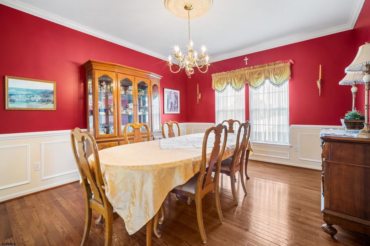 410 Aurora Dr
